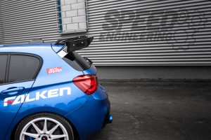 SPEED Swan Neck Wing passend für BMW F20/F21 mit Teilegutachten – Bild 6